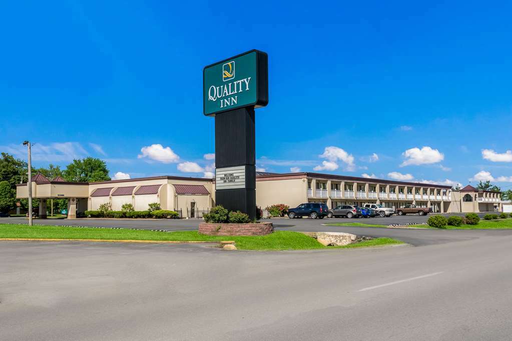 Hotel Oyo Townhouse Owensboro West Exterior foto